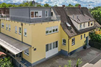 Haus zum Kaufen in Bad Krozingen 1.750.000 € 310 m² 12 zimmer