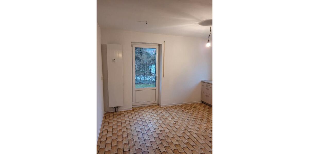Erdgeschoßwohnung Ihringen - 2 Zimmer, 69 m&sup2;, 750&euro; | Angebot:26415216