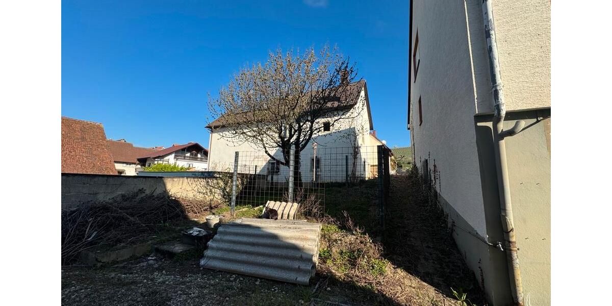 Mehrfamilienhaus, Wohnhaus Schallstadt - 11 Zimmer, 340 m&sup2;, 1.100.000&euro; | Angebot:26001191