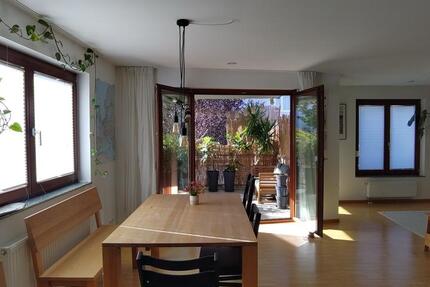 Wohnung Freiburg im Breisgau Lehen - 4 Zimmer, 110 m&sup2;, 2.350&euro; | Angebot:27625219