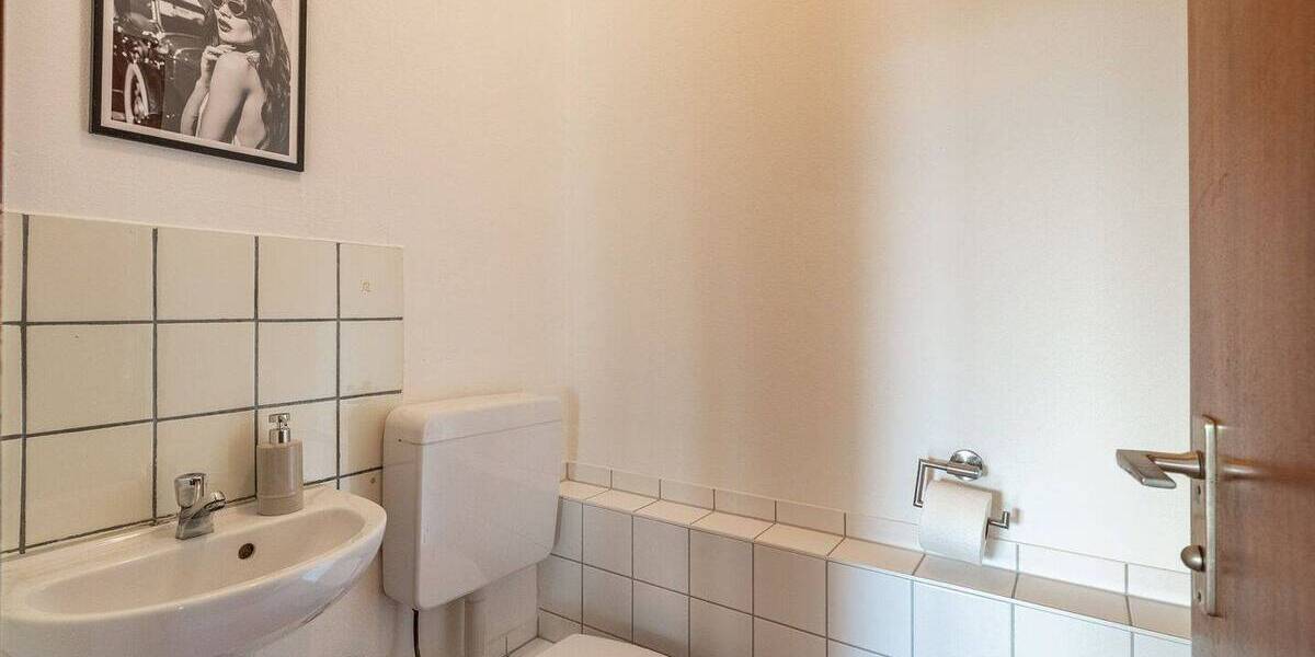 Etagenwohnung Freiburg im Breisgau Weingarten - 3 Zimmer, 86 m&sup2;, 289.000&euro; | Angebot:26156244