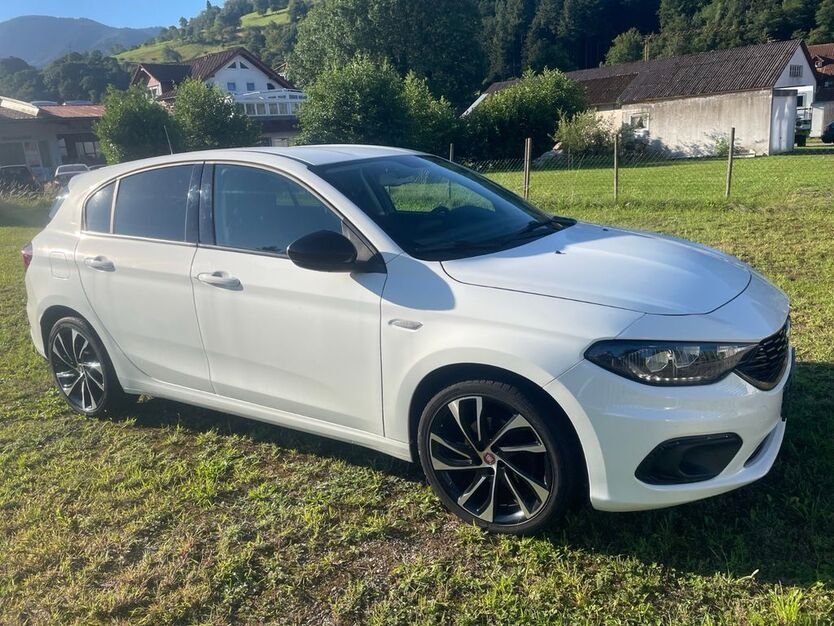 Fiat Tipo 91.570 km 13.290 € Münstertal 79244