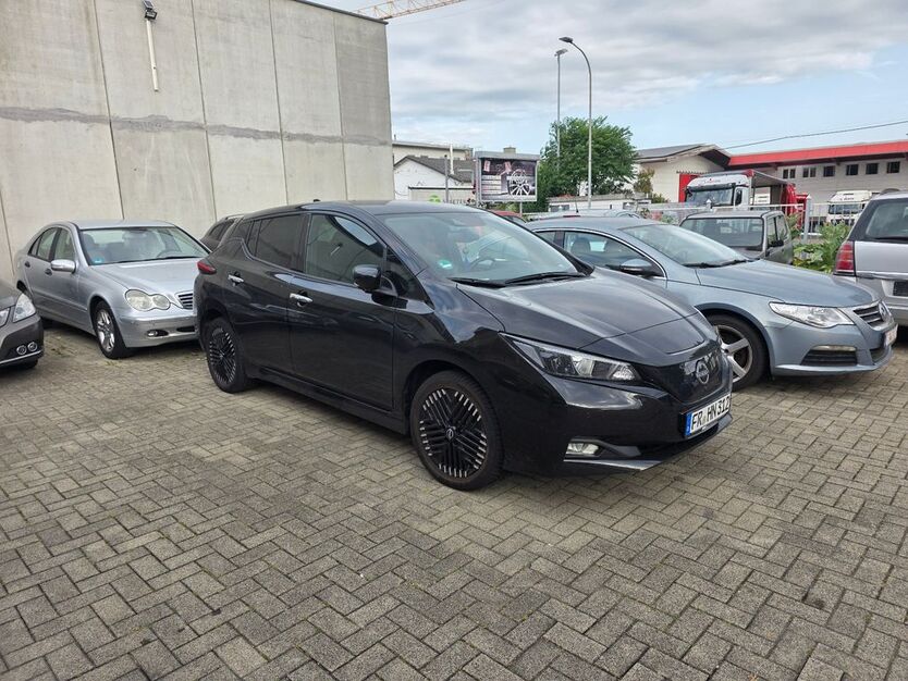 Nissan Leaf 78.500 km 15.500 € Freiburg 79108