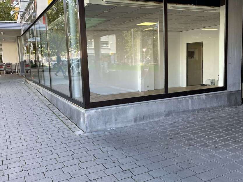 Einzelhandel in Freiburg im Breisgau 1.000 € 27 m²