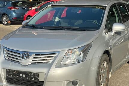 Toyota Avensis 115.000 km 2.699 &euro; Herbolzheim 79336
