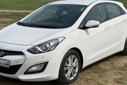 Hyundai i30 163.636 km 7.000 &euro; Freiburg 79102