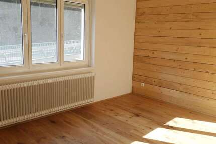 Haus Todtnau - 4 Zimmer, 89 m&sup2;, 289.000&euro; | Angebot:25738103