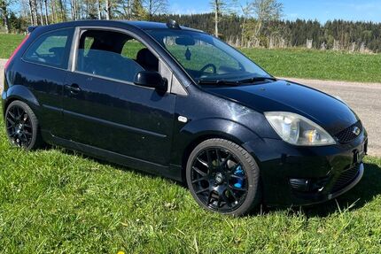 Ford Fiesta 209.454 km 4.199 &euro; Furtwangen 78120