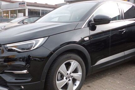 Opel Grandland (X) 19.998 km 21.690 € Emmendingen 79312