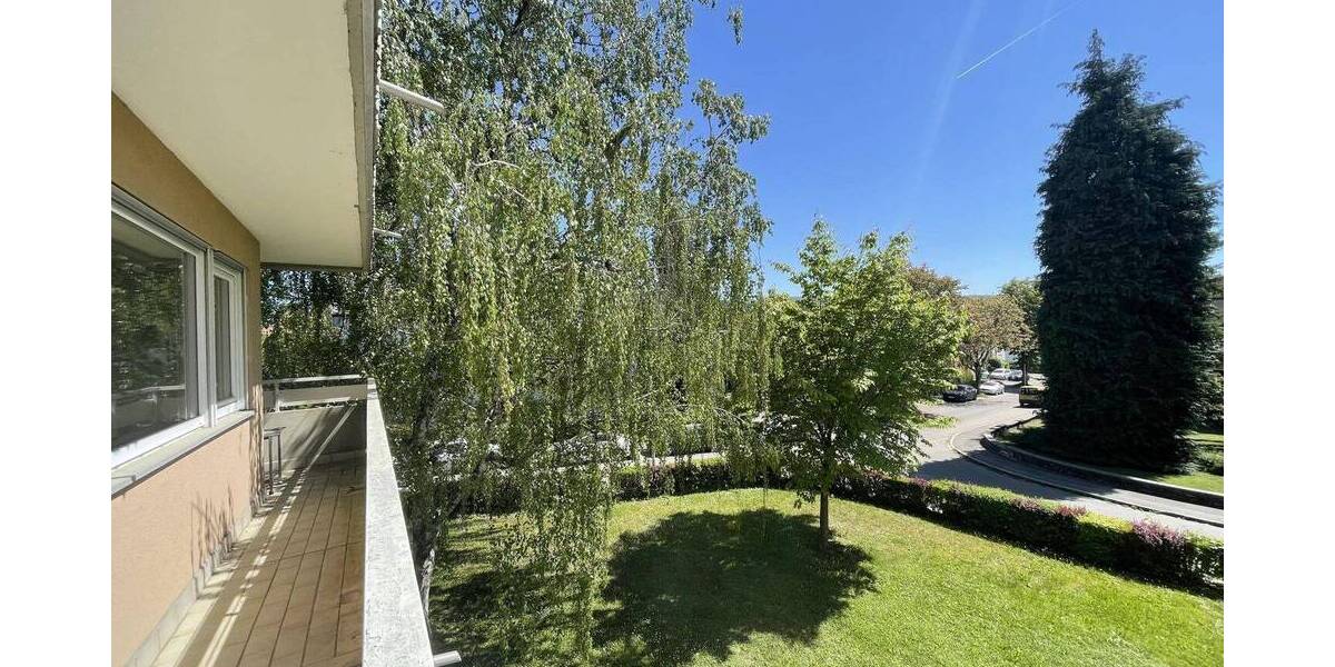 Etagenwohnung Müllheim - 2 Zimmer, 87 m&sup2;, 220.000&euro; | Angebot:26641800