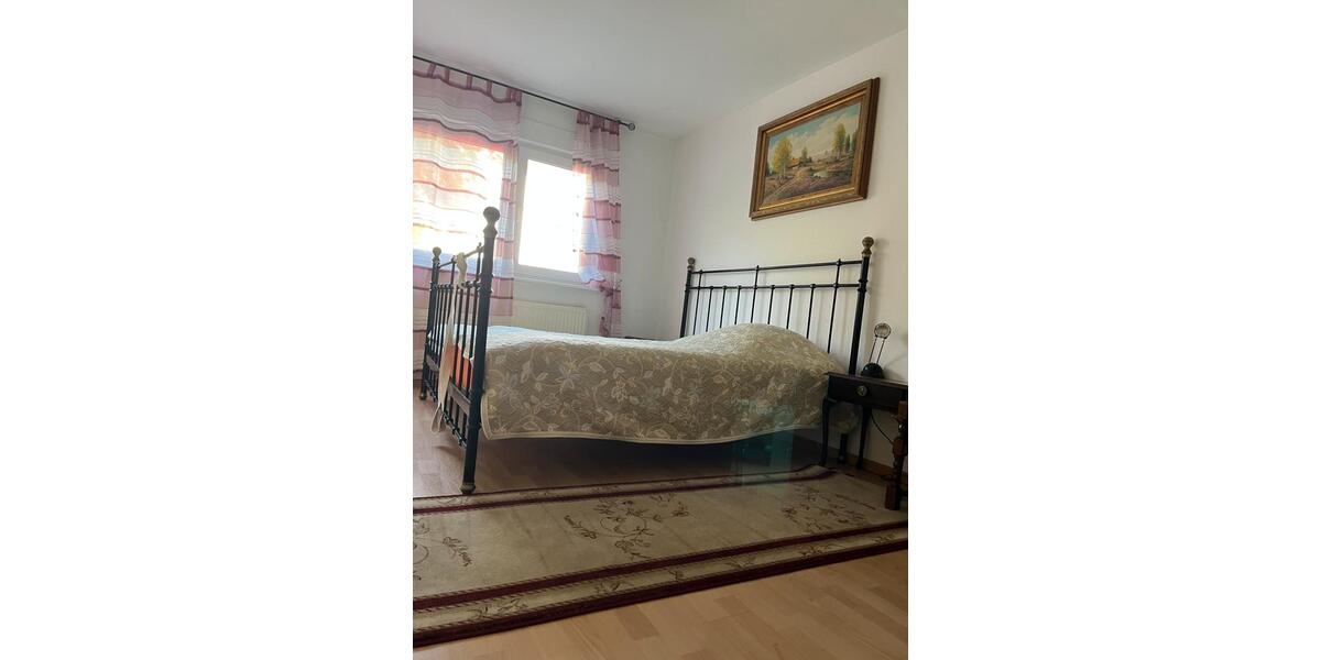 Hochparterre Freiburg im Breisgau Brühl - 3 Zimmer, 64 m&sup2;, 379.000&euro; | Angebot:26960674