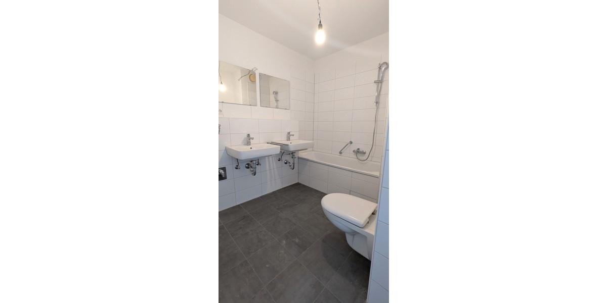 Erdgeschoßwohnung Breisach am Rhein - 4 Zimmer, 98 m&sup2;, 1.212&euro; | Angebot:26549731
