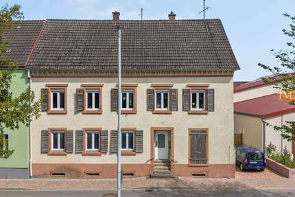 Haus Eichstetten - 9 Zimmer, 160 m&sup2;, 649.000&euro; | Angebot:26954844