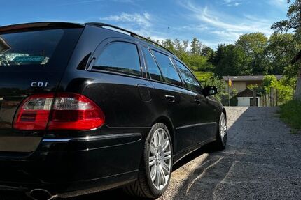 Mercedes-Benz E 320 253.357 km 6.500 € Schliengen 79418