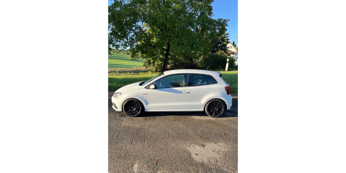 VW Polo 103.000 km 12.690 &euro; Emmendingen 79312