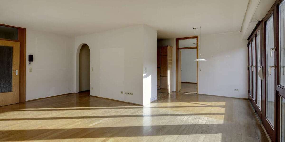 Etagenwohnung Freiburg im Breisgau Ebnet - 3 Zimmer, 83 m&sup2;, 429.900&euro; | Angebot:24510362