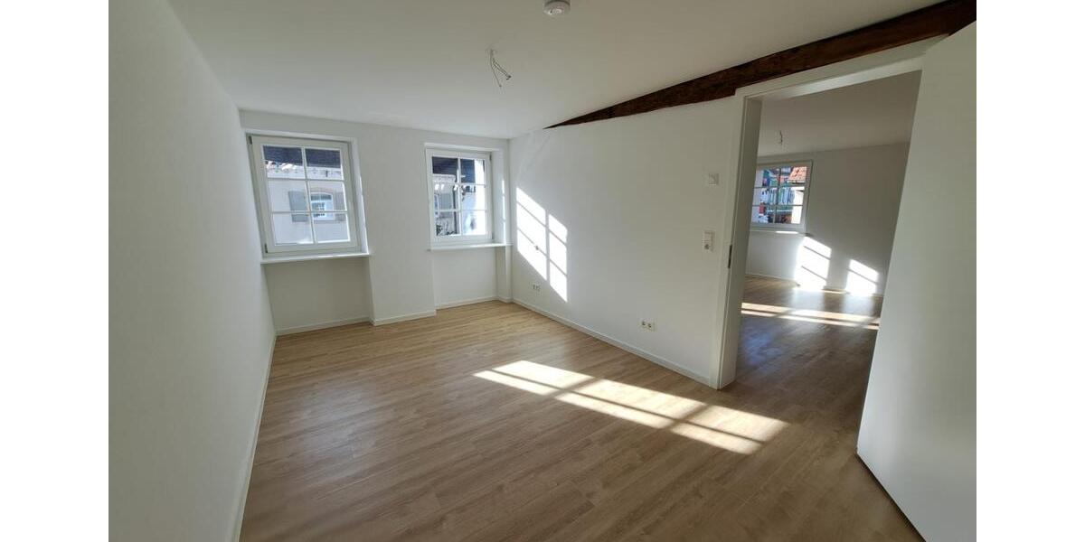 Etagenwohnung Endingen am Kaiserstuhl - 3 Zimmer, 86 m&sup2;, 1.526&euro; | Angebot:24764277