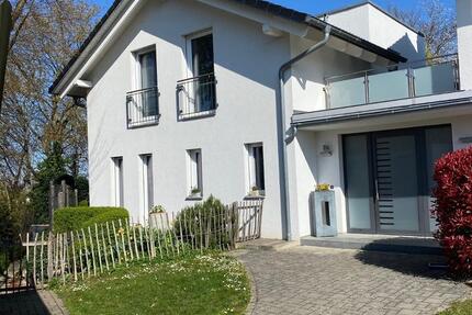 Haus Müllheim - 4.5 Zimmer, 145 m&sup2;, 760.000&euro; | Angebot:26121647