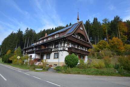 Haus Lenzkirch - 9 Zimmer, 235 m&sup2;, 280.000&euro; | Angebot:23300167