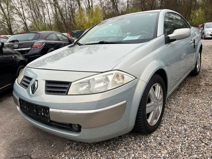 Renault Megane 100.000 km 2.500 € Freiburg 79108