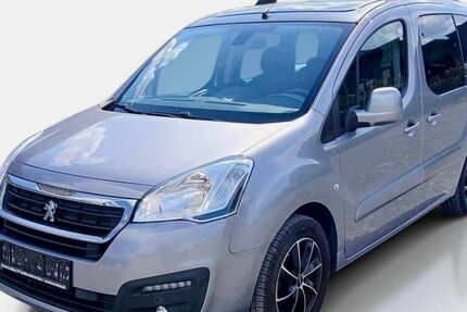 Peugeot Partner 117.000 km 9.990 &euro; Gundelfingen /Freiburg 79194