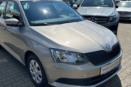 Skoda Fabia 38.000 km 11.590 € Freiburg 79111