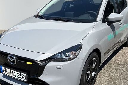 Mazda 2 7.000 km 17.490 &euro; Freiburg 79108