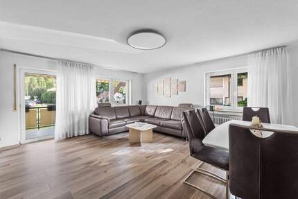 Wunderschöne 3-Zi-ETW mit Balkon und Tiefgaragenstellplatz 3 zimmer