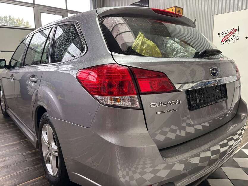 Subaru Legacy 150.000 km 6.999 € Breisach 79206