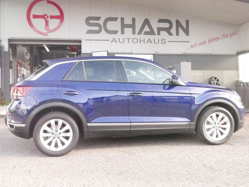VW T-Roc 89.000 km 24.200 € Eichstetten 79356