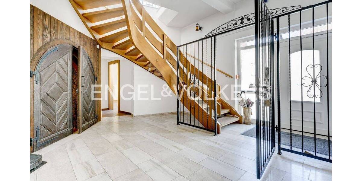 Mehrfamilienhaus, Wohnhaus Vogtsburg im Kaiserstuhl Oberrotweil - 1 Zimmer, 251 m&sup2;, 1.280.000&euro; | Angebot:26853359
