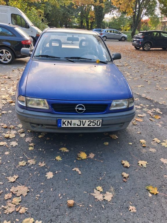 Opel Astra 102.104 km 1.990 € Freiburg im Breisgau 79110