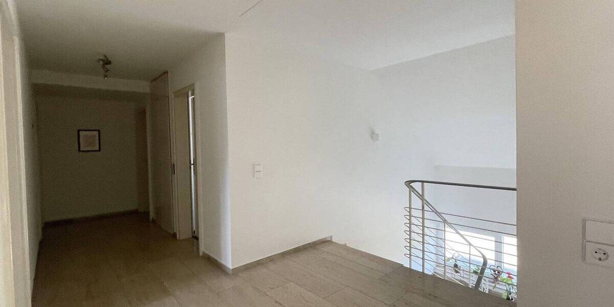 Einfamilienhaus Müllheim Niederweiler - 9 Zimmer, 240 m&sup2;, 720.000&euro; | Angebot:26804997