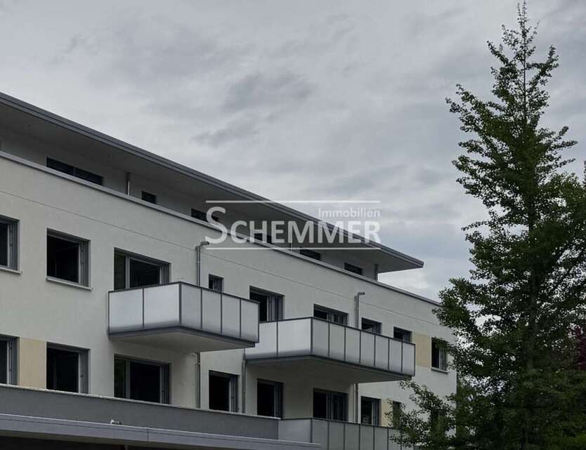 Wohnung zum Mieten in Elzach 829,50 € 107.03 m²