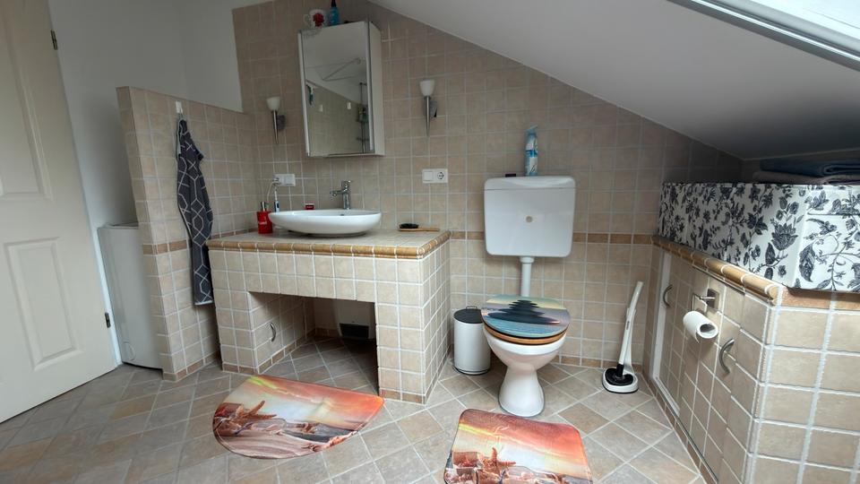 Dachgeschoßwohnung Emmendingen - 3 Zimmer, 89 m&sup2;, 295.000&euro; | Angebot:27223248