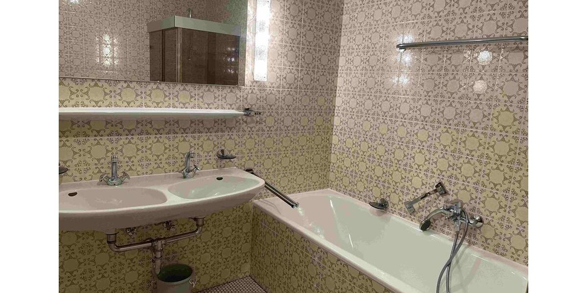Etagenwohnung Staufen im Breisgau - 4 Zimmer, 117 m&sup2;, 469.000&euro; | Angebot:27092136