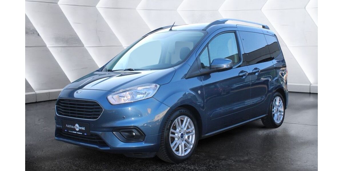 Ford Tourneo Courier 86.900 km 12.900 &euro; Waldkirch 79183