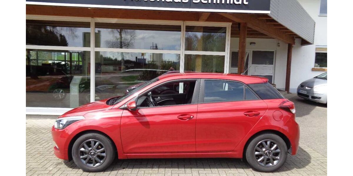Hyundai i20 69.050 km 9.900 &euro; Bernau 79872