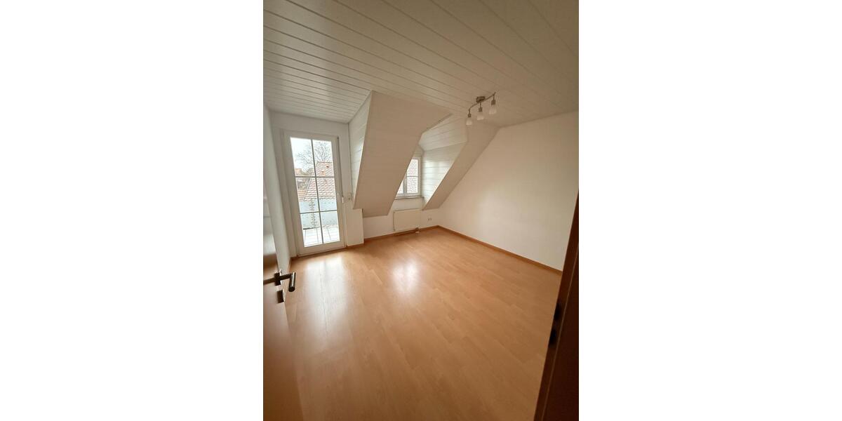 Maisonettenwohnung Staufen im Breisgau - 3.5 Zimmer, 115 m&sup2;, 1.300&euro; | Angebot:24868656