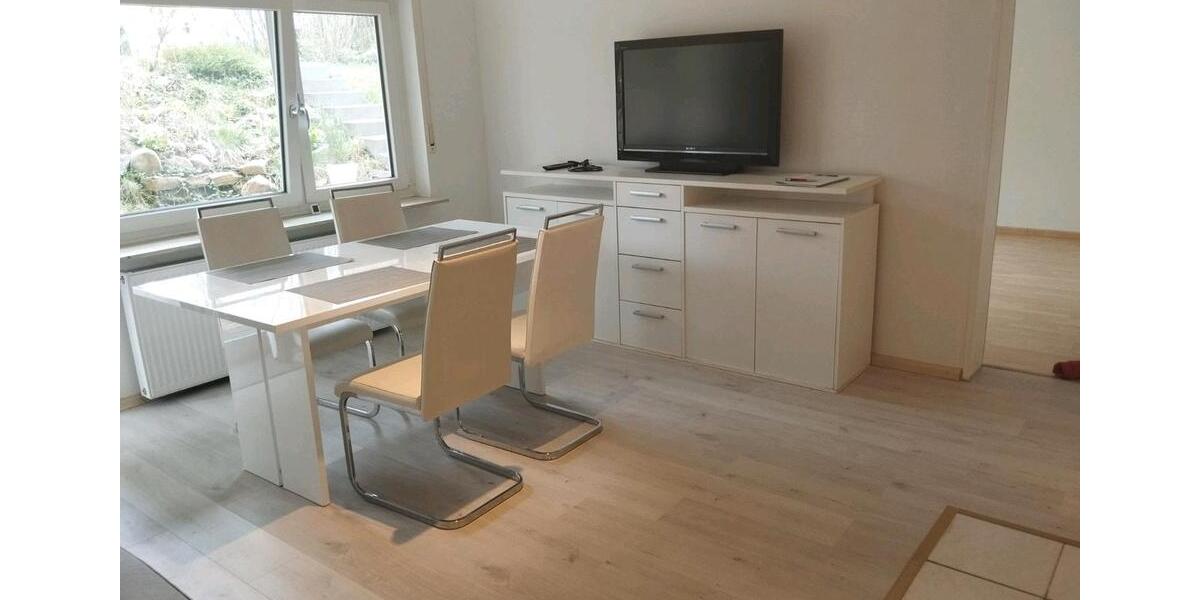 Helle 2-Zimmer Souterrain Wohnung mit Terrasse 2 zimmer