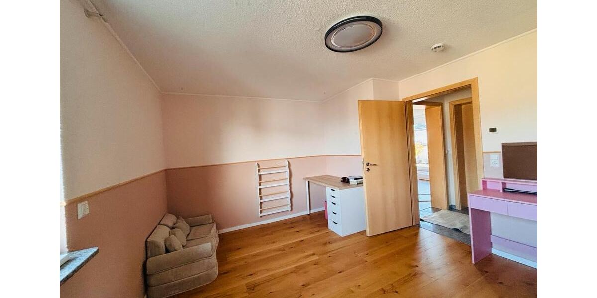Maisonettenwohnung March - 2.5 Zimmer, 94 m&sup2;, 445.000&euro; | Angebot:24641327