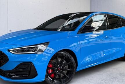 Ford Focus 5.000 km 41.990 &euro; Freiburg im Breisgau 79108