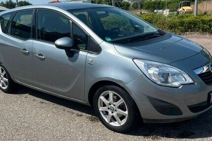 Opel Meriva 88.663 km 2.999 &euro; Freiburg 79102