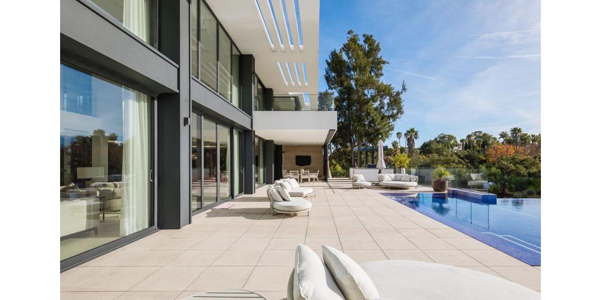 Villa Freiburg im Breisgau Günterstal - 12.995.000&euro; | Angebot:27144520