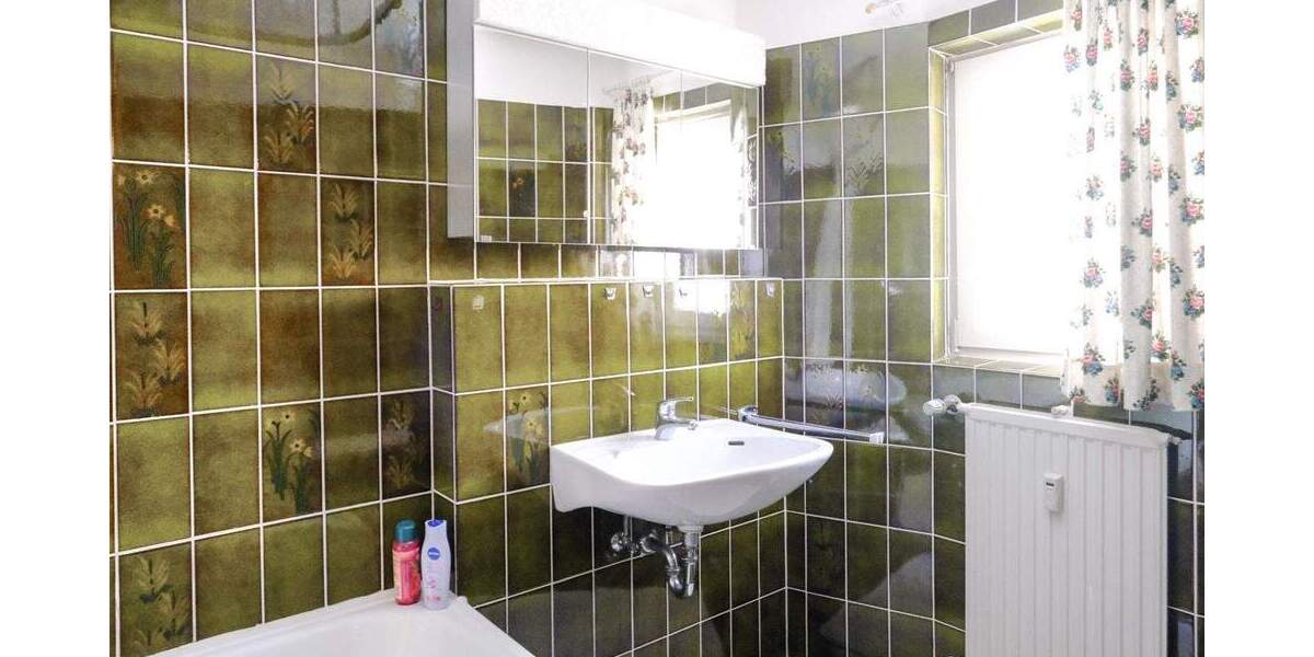 Etagenwohnung Freiburg Altstadt - 2 Zimmer, 70 m&sup2;, 490.000&euro; | Angebot:23000846