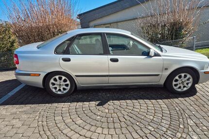 Volvo S40