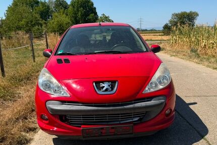 Peugeot 206 108.000 km 3.250 &euro; Ehrenkirchen-Kirchhofen 79238