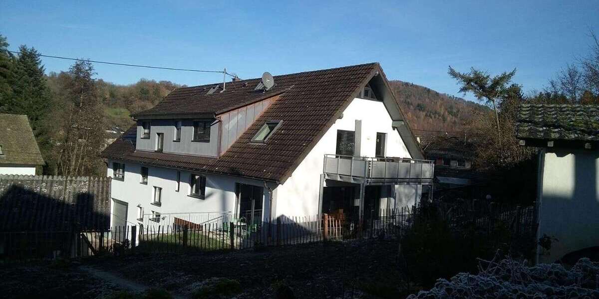 Etagenwohnung Herbolzheim - 3 Zimmer, 112 m&sup2;, 1.054&euro; | Angebot:25301281