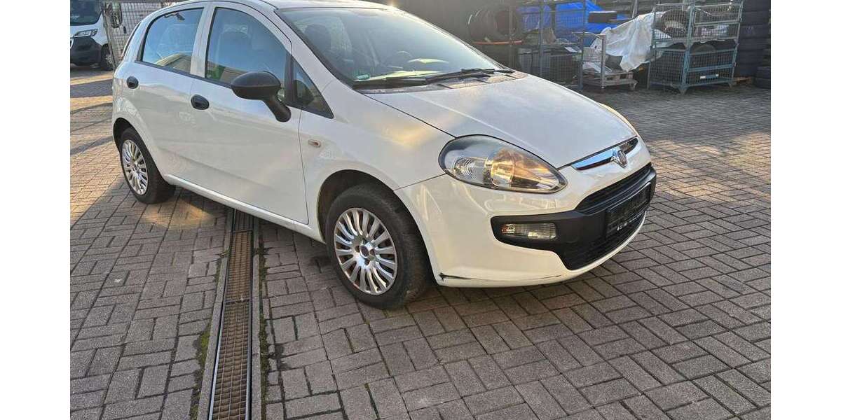 Fiat Punto 150.400 km 4.800 &euro; Freiburg 79112
