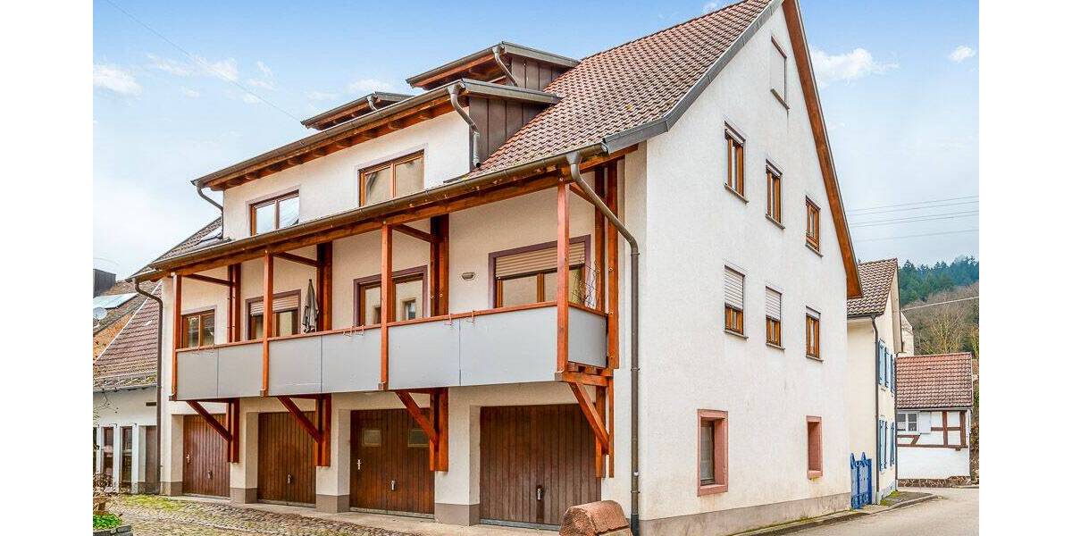 Etagenwohnung Sulzburg - 4 Zimmer, 102 m&sup2;, 245.000&euro; | Angebot:25678423